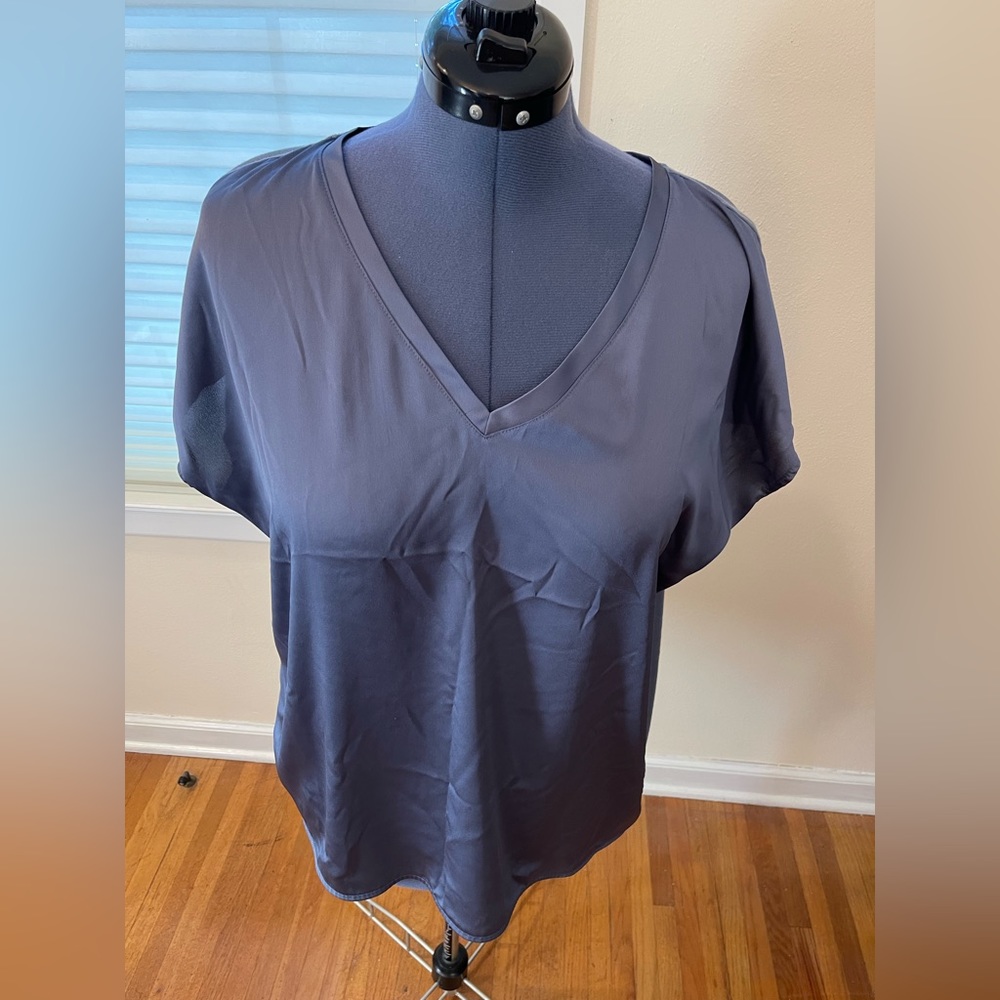 Lane Bryant V-Neck Tshirt 18/20